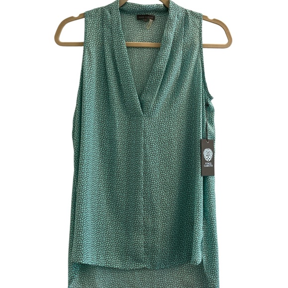 Vince Camuto Tops - Vince Camuto NWT sleeveless top XS
